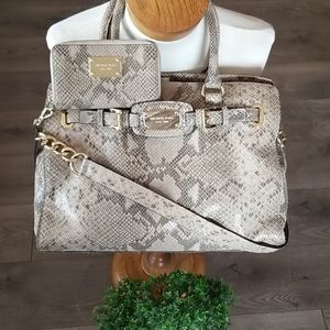 Michael Kors Bag & wallet
